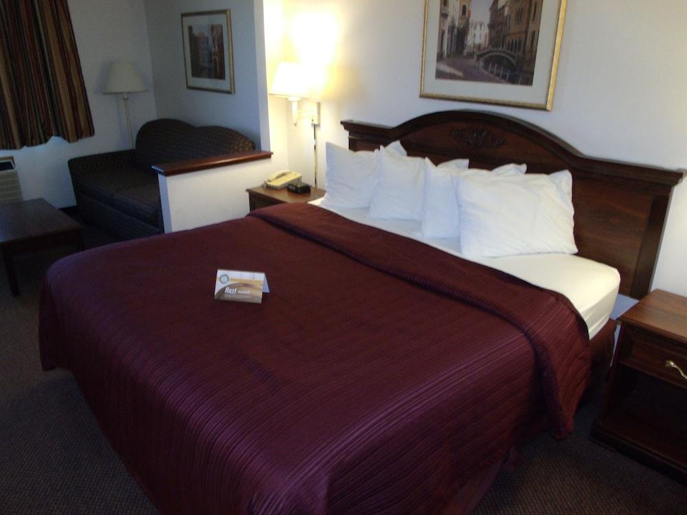 Quality Inn & Suites Eldridge Davenport North Eksteriør bilde