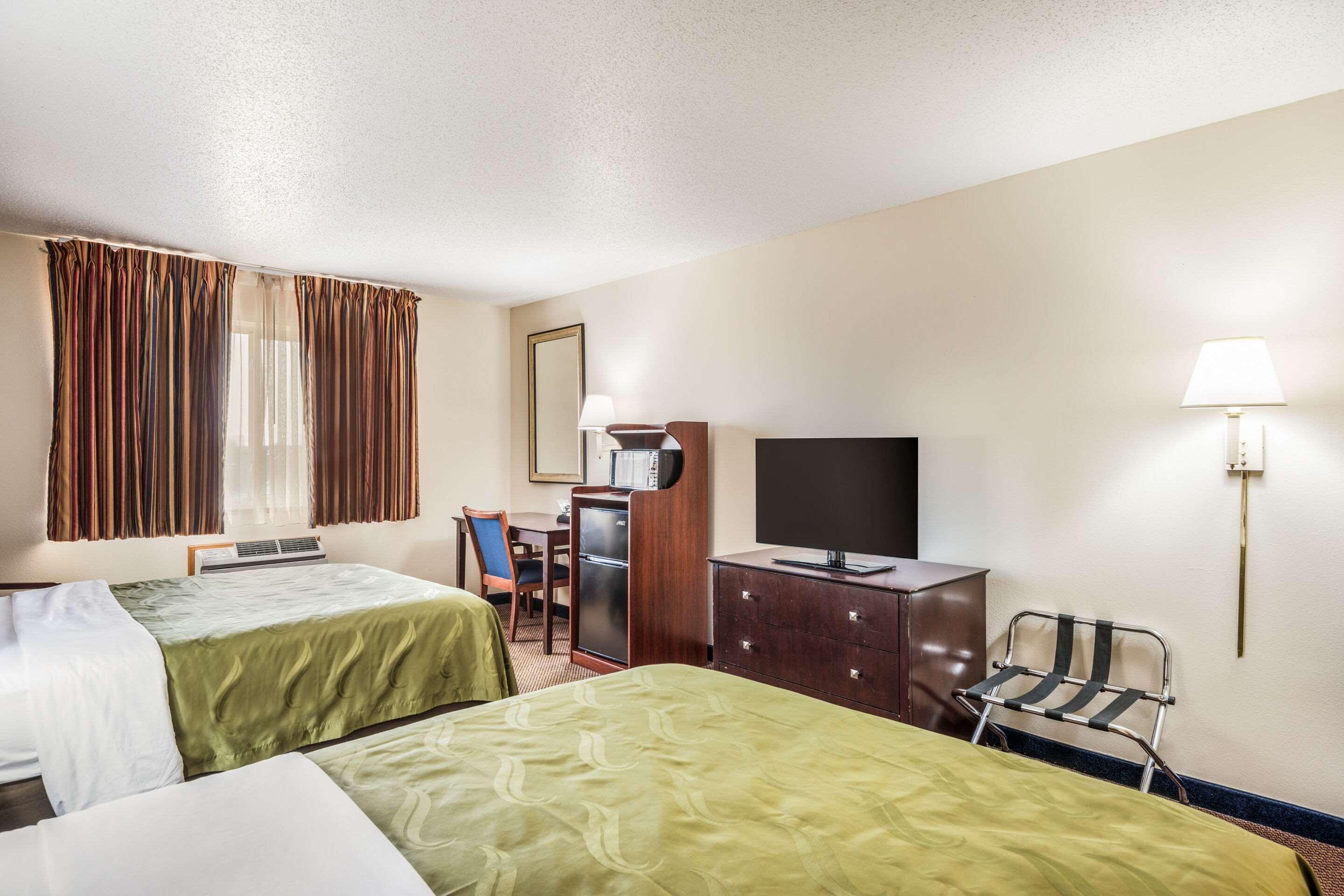 Quality Inn & Suites Eldridge Davenport North Eksteriør bilde