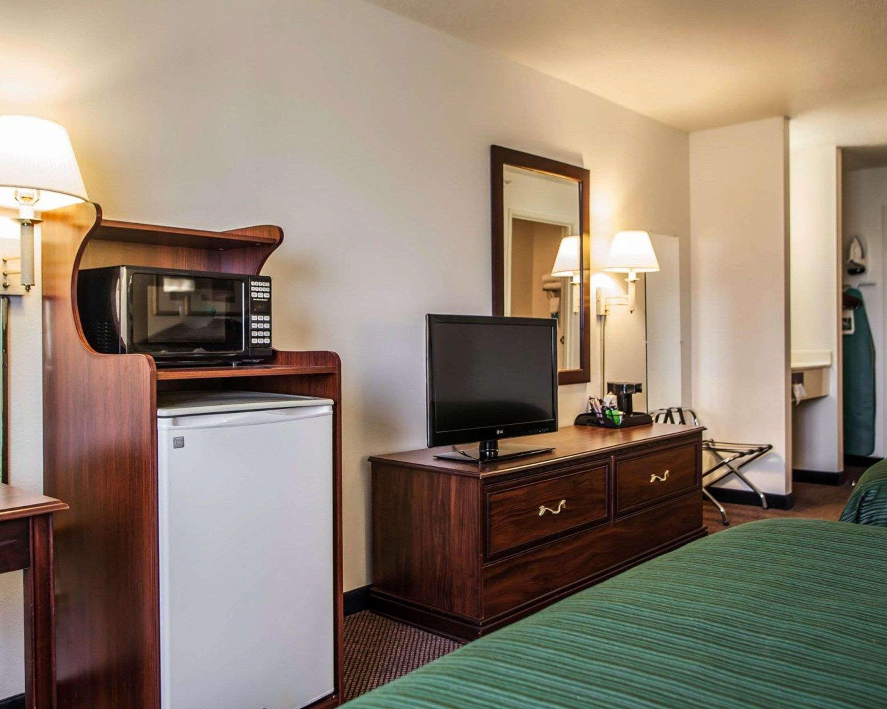 Quality Inn & Suites Eldridge Davenport North Eksteriør bilde