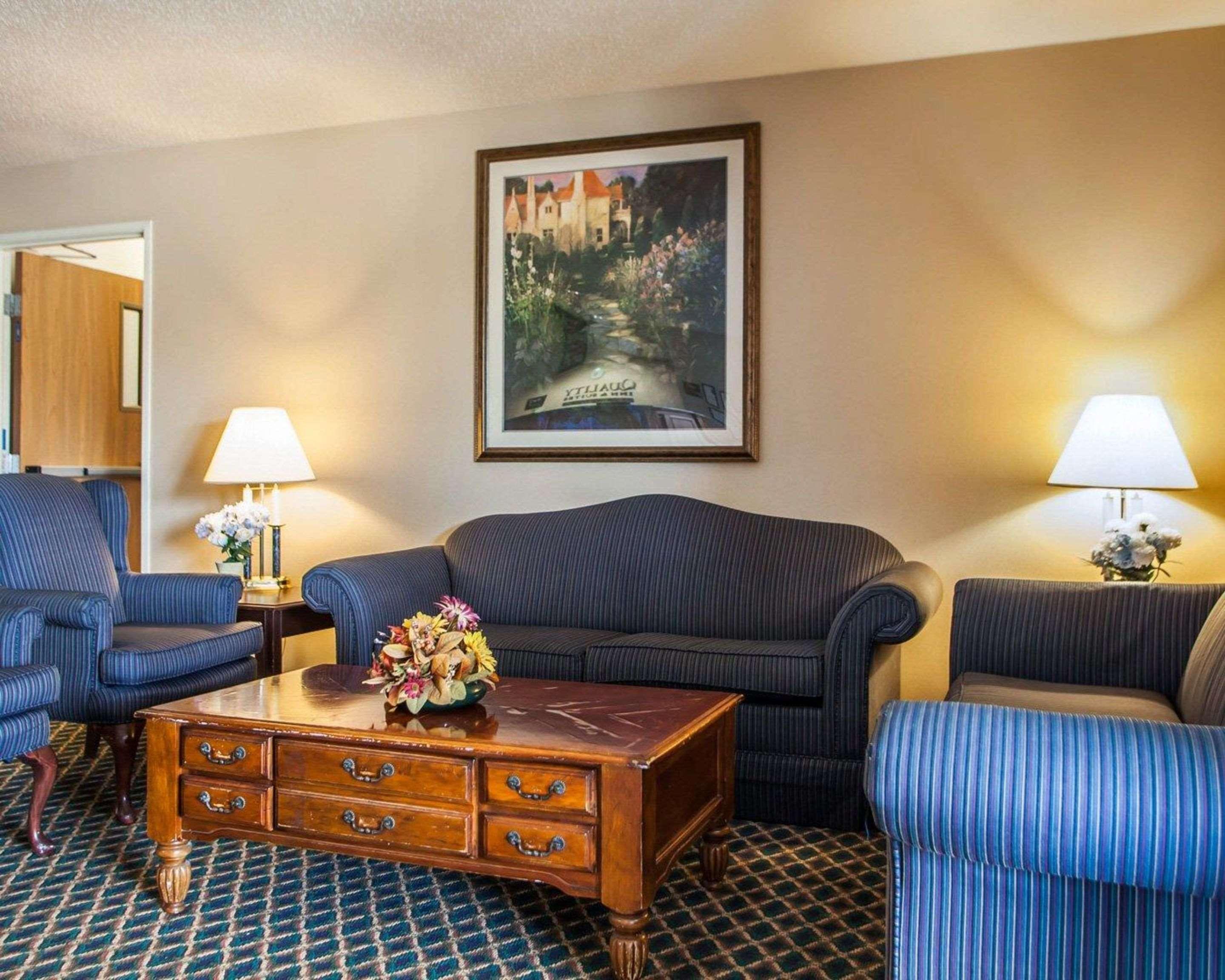 Quality Inn & Suites Eldridge Davenport North Eksteriør bilde