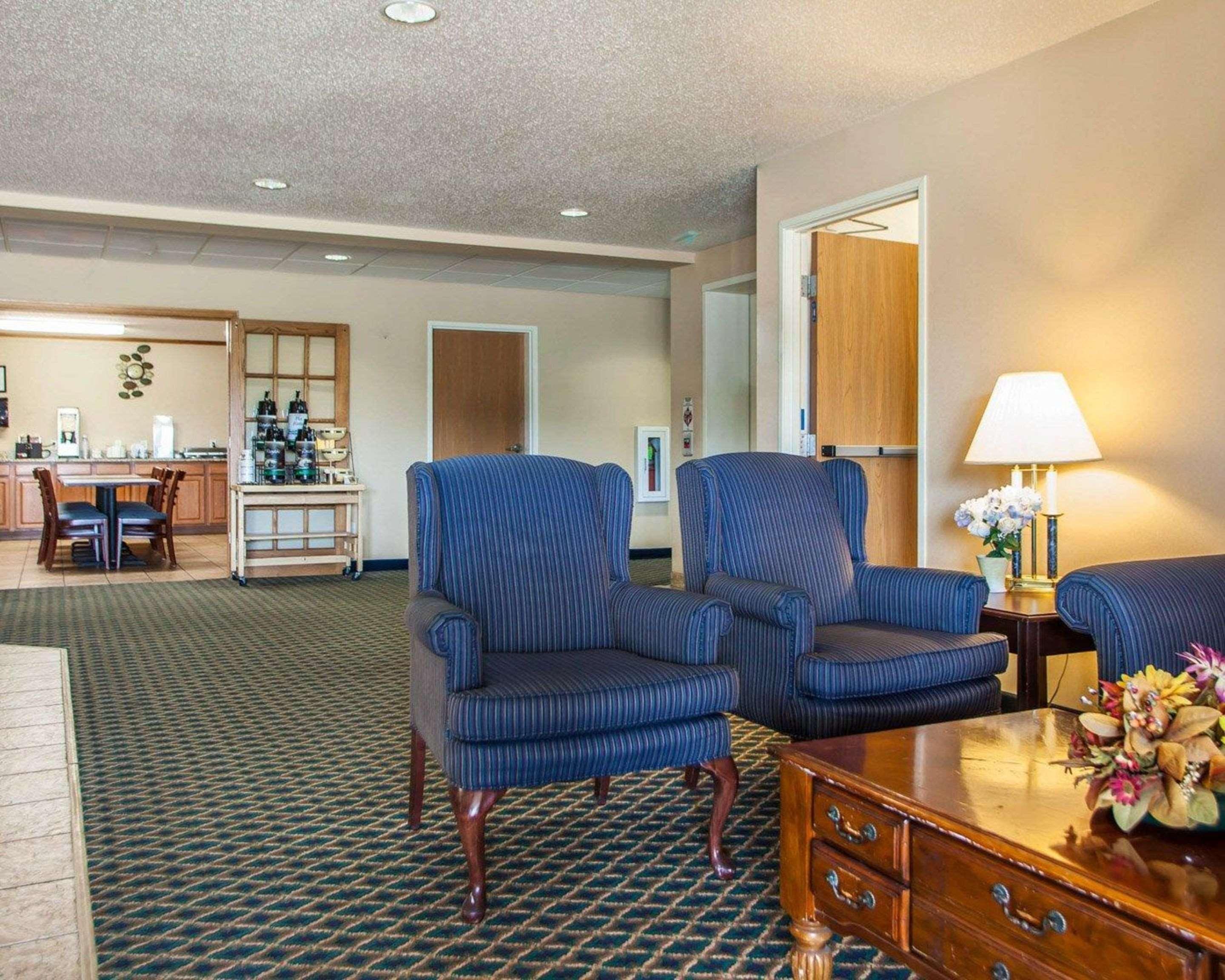 Quality Inn & Suites Eldridge Davenport North Eksteriør bilde