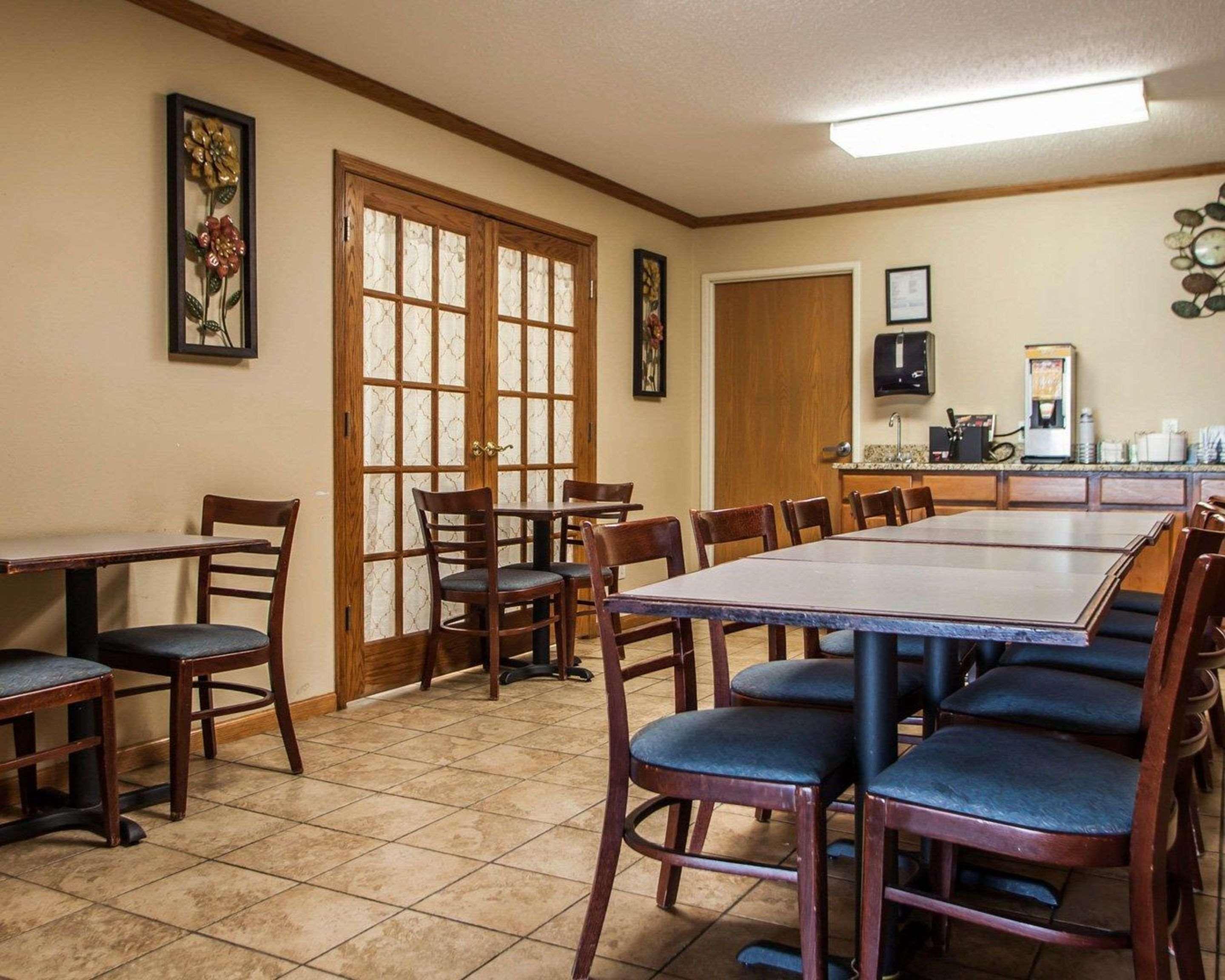 Quality Inn & Suites Eldridge Davenport North Eksteriør bilde